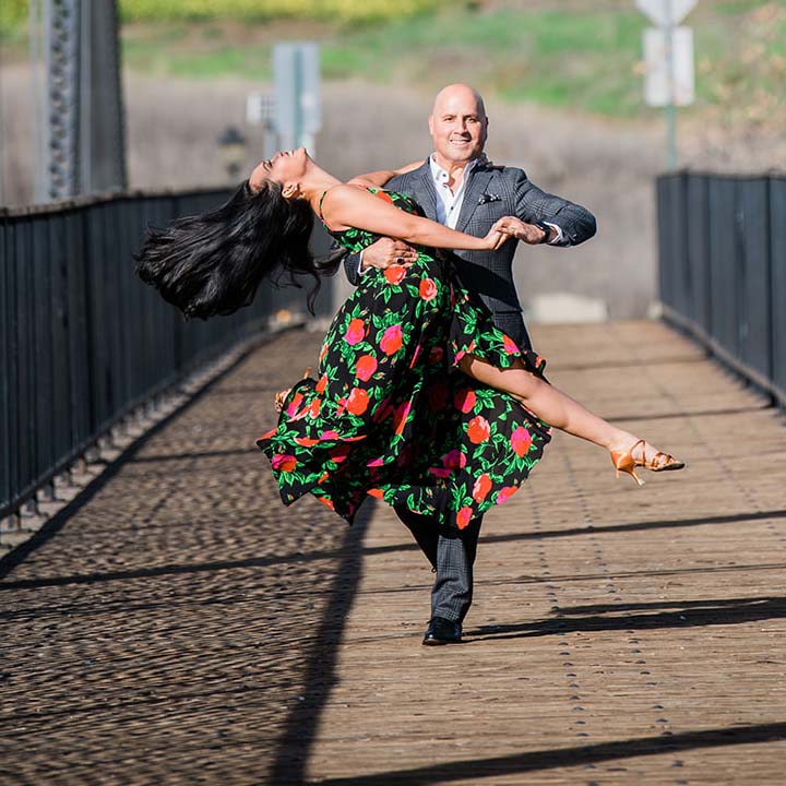 Social Dance Lessons For Couples & Singles